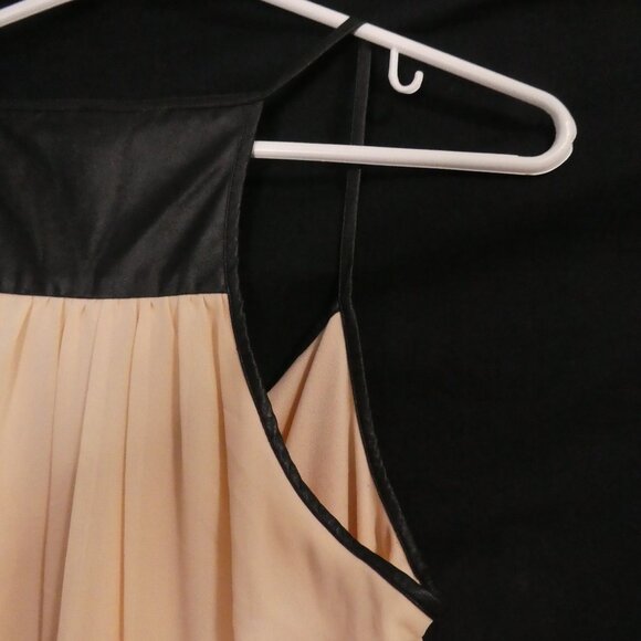 CHARLOTTE RUSSE | large | Elegant Knee Length A-Line Dress - Picture 11 of 14